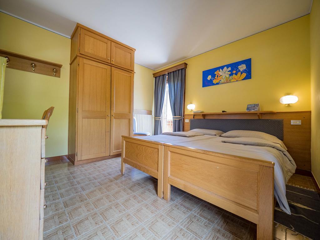 Hotel Baita Della Luna Livigno Dış mekan fotoğraf